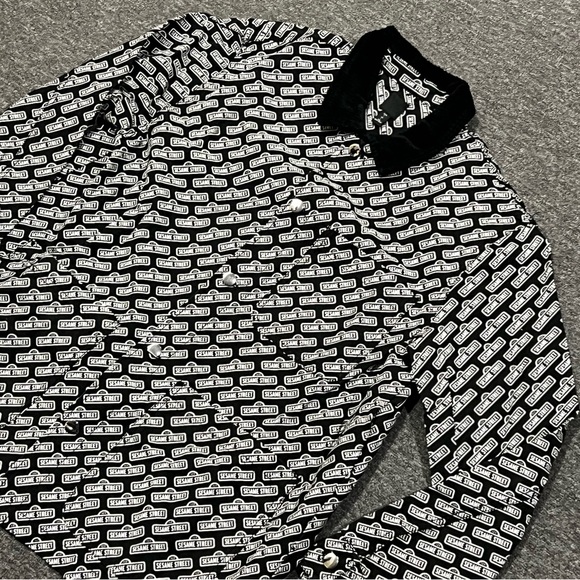 H&M Sesame Street Streetwear Jacket Black & White - Picture 1 of 2